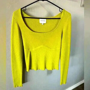 Lime green scoop neck long sleeve sweater, Pink Rose size Small.